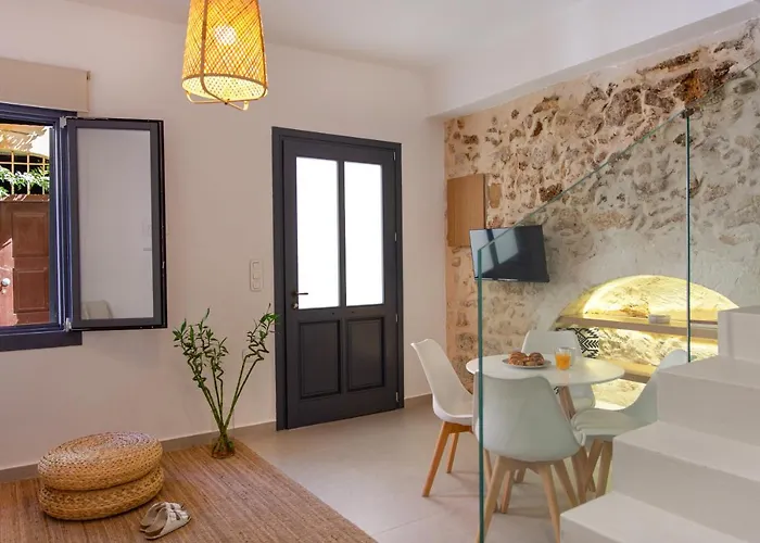 Orestis Downtown Holiday home