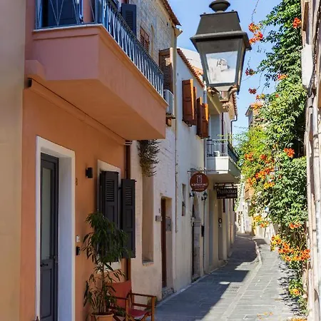 Nyaraló Orestis Downtown *
