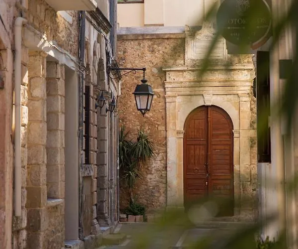 Tatil Evi Orestis Downtown