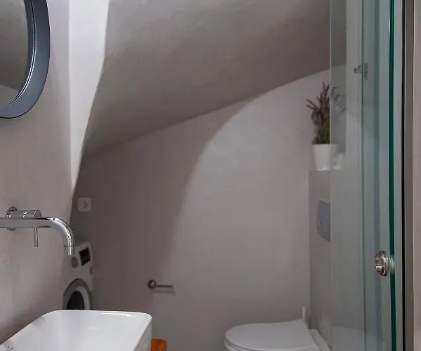 Orestis Downtown Tatil Evi Resmo